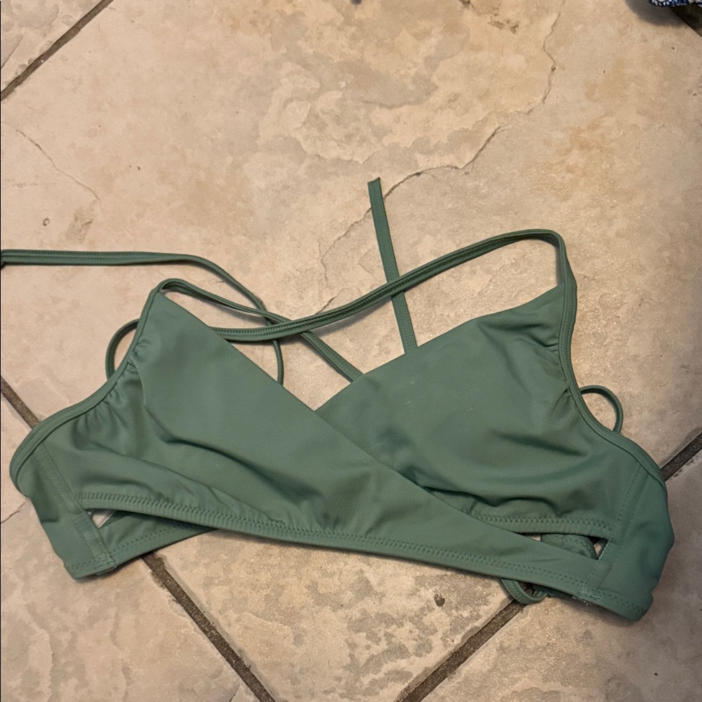 Victoria’s Secret PINK Green Women's Swim Top size small